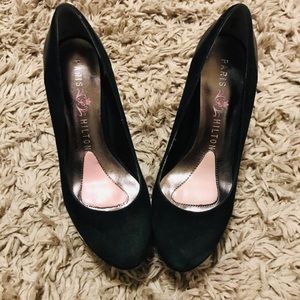 Black Paris Hilton Pumps